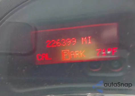 2008 Pontiac Grand Prix из США, поврежденный, VIN 2G2WP552881163996